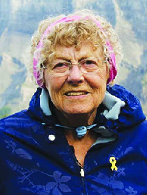 Violet Penelope (Peggy) Lavrinoff